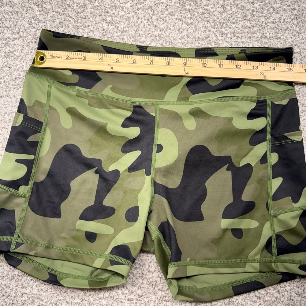 Womens ZYIA Active Green Black Camouflage Light n Tight Pocket Hustle Shorts XXL - Picture 5 of 7